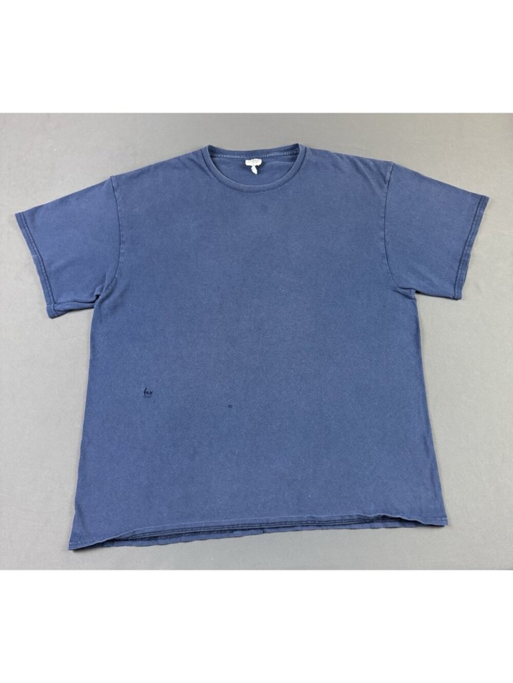 Rare Vintage Y2K Blank Navy Blue Sun Fade Thrashed XL Punk Skate Tee